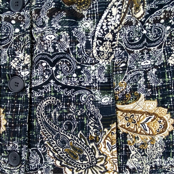 Woman’s Gloria Vanderbilt Casuals quilted paisley print vest size L - Picture 4 of 4